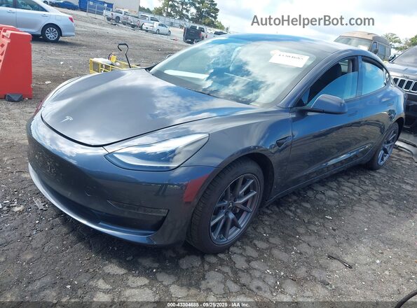 5YJ3E1EB7NF246566 2022 TESLA MODEL 3 Gray წინა მარცხენა ხედი სამი მეოთხედიდან