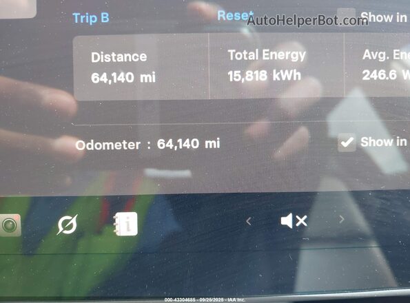 5YJ3E1EB7NF246566 2022 TESLA MODEL 3 Gray 