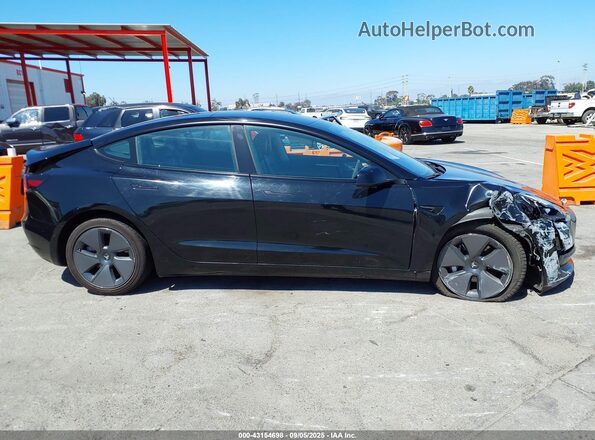 5YJ3E1EB9MF074037 2021 TESLA MODEL 3 Black Սարքավորումների վահանակի տեսք