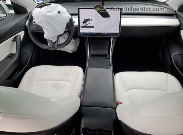 5YJ3E1EBXLF720247 2020 TESLA MODEL White Widok deski rozdzielczej