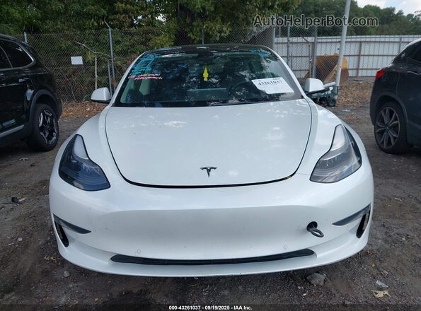 5YJ3E1EBXNF192681 2022 TESLA MODEL 3 White Вид панелі приладів