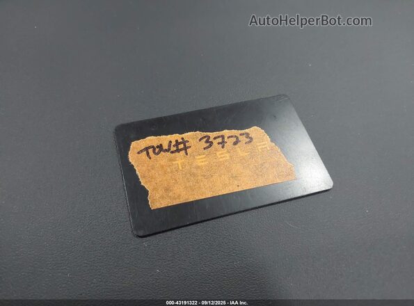 5YJ3E1EBXPF456985 2023 TESLA MODEL 3 White Առջևի վահանակի տեսք