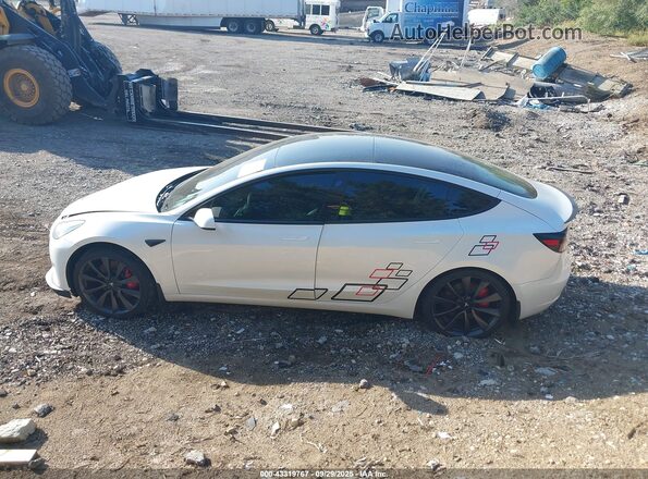 5YJ3E1EC0LF796374 2020 TESLA MODEL 3 White Vista interior trasera