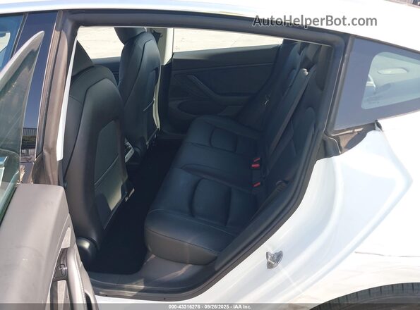 5YJ3E1EC3LF627532 2020 TESLA MODEL 3 White VIN sticker view