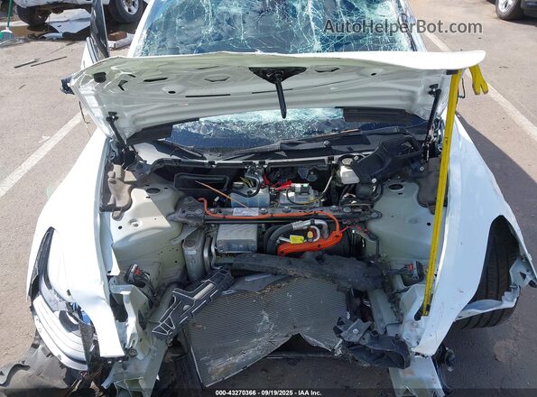 5YJ3E1EC4NF349159 2022 TESLA MODEL 3 White Rear view