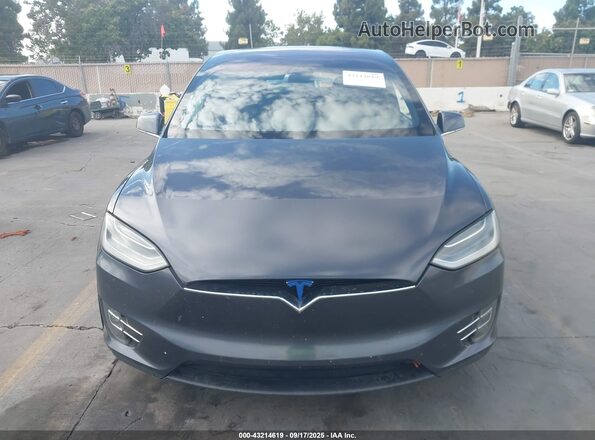5YJXCAE22HF076094 2017 TESLA MODEL X Black 