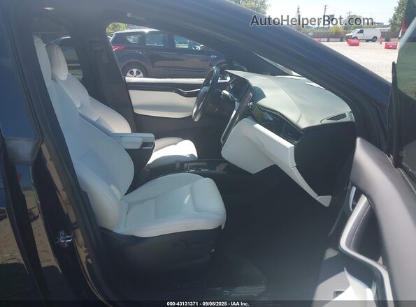 5YJXCBE23LF242783 2020 TESLA MODEL X Black Սալոնի դիմացի տեսք