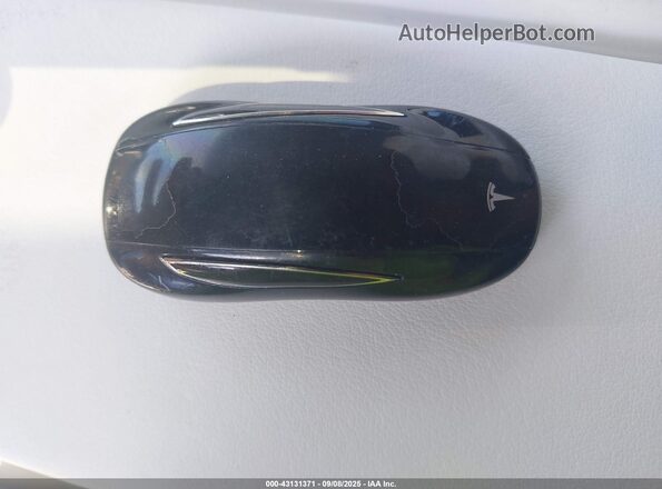 5YJXCBE23LF242783 2020 TESLA MODEL X Black Առջևի վահանակի տեսք
