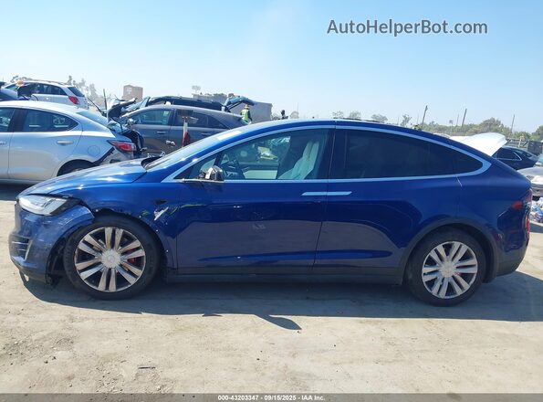 5YJXCBE41GF017897 2016 TESLA MODEL X Dark Blue Вид задньої частини салону