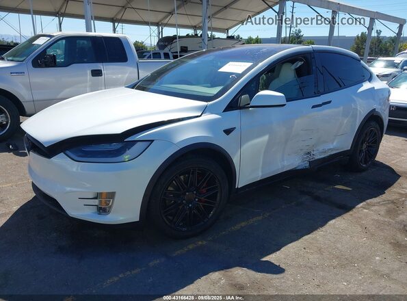 5YJXCBE47KF180420 2019 TESLA MODEL X White Առջևի ձախ երեք քառորդ տեսարան