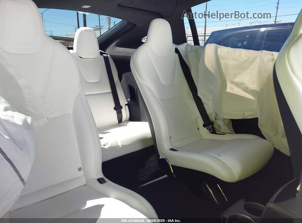 5YJXCBE47KF180420 2019 TESLA MODEL X White VIN կոդի պիտակի տեսք