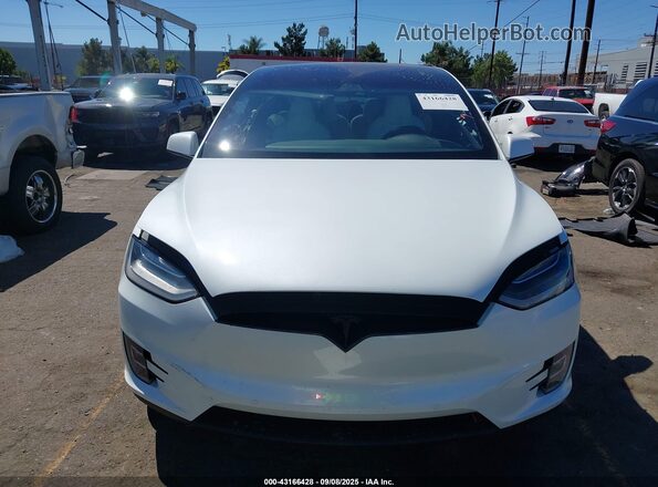 5YJXCBE47KF180420 2019 TESLA MODEL X White Սարքավորումների վահանակի տեսք