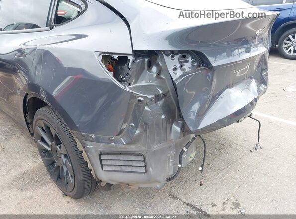 5YJYGAEE0MF299151 2021 TESLA MODEL Y Gray 