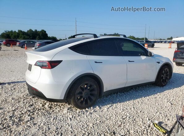5YJYGAEE1MF214656 2021 TESLA MODEL White 