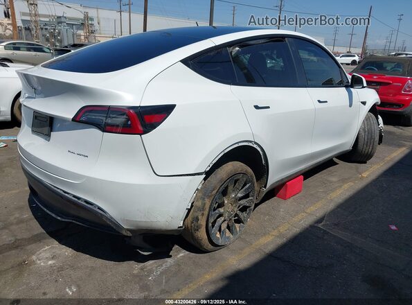 5YJYGAEEXMF158832 2021 TESLA MODEL Y White Задня права чверть