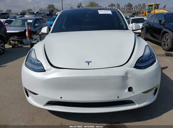 5YJYGDEE1MF299130 2021 TESLA MODEL Y White ხელსაწყოთა პანელის ხედი