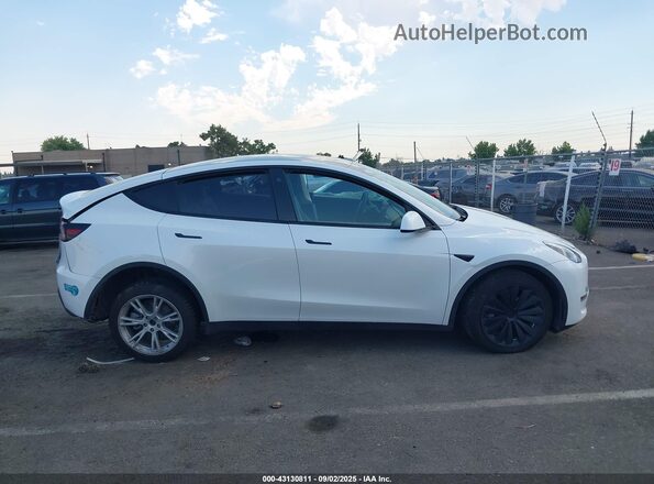 5YJYGDEE2MF199585 2021 TESLA MODEL Y White Вид щитка приладів
