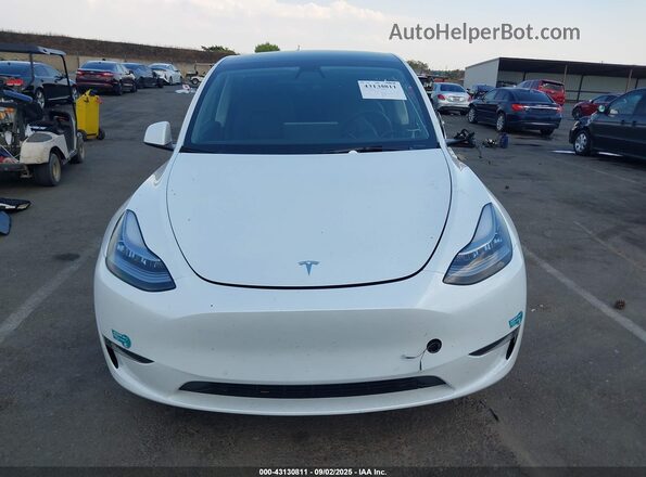 5YJYGDEE2MF199585 2021 TESLA MODEL Y White Вид панелі приладів