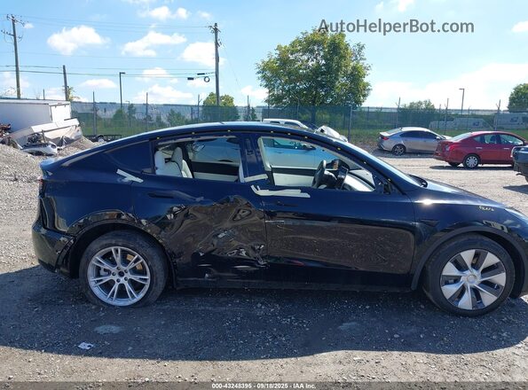 5YJYGDEE3MF228334 2021 TESLA MODEL Y Black 