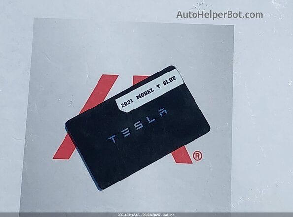 5YJYGDEE5MF176933 2021 TESLA MODEL Y Blue Առջևի վահանակի տեսք