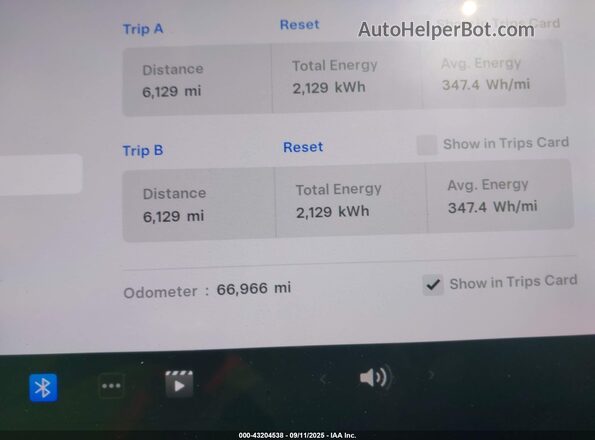 5YJYGDEE5MF214824 2021 TESLA MODEL Y White Հետևի նստատեղերի տեսք