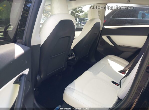 5YJYGDEE6MF080874 2021 TESLA MODEL Y Black VIN կոդի պիտակի տեսք