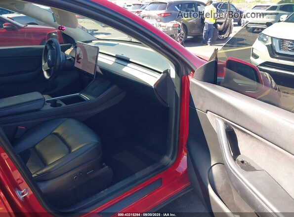 5YJYGDEE7MF141276 2021 TESLA MODEL Y Red წინა სალონის ხედი