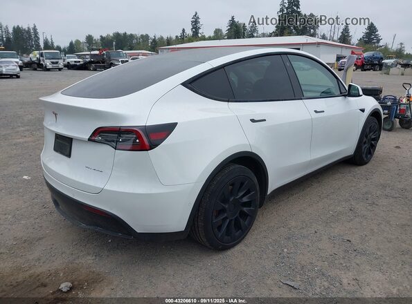 5YJYGDEE8MF241287 2021 TESLA MODEL Y White Rear right