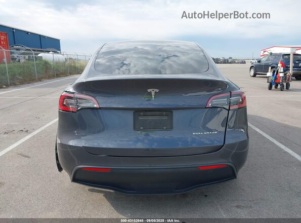 5YJYGDEE9MF173288 2021 TESLA MODEL Y Gray 