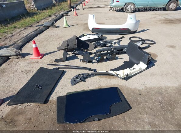 5YJYGDEEXMF078528 2021 TESLA MODEL Y Белый Вид щитка приборов