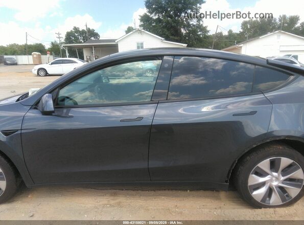 5YJYGDEEXMF300985 2021 TESLA MODEL Y Black Սալոնի 360 աստիճան տեսք