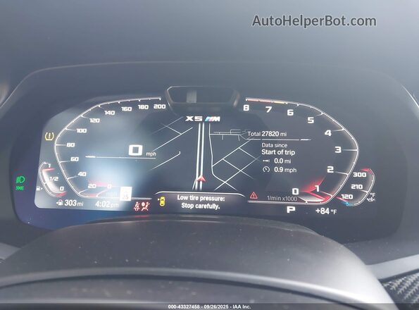 5YMJU0C02N9J27363 2022 BMW X5 Green Вид задніх сидінь