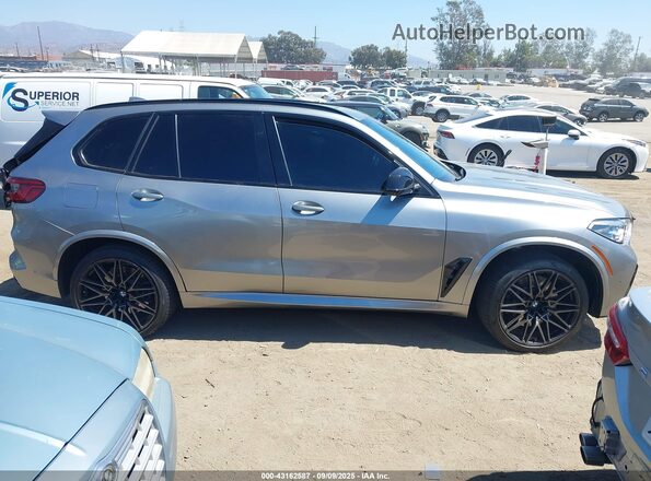 5YMJU0C04L9B05705 2020 BMW X5 Silver Rear interior view