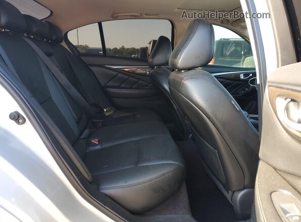 JN1EV7AP3JM364972 2018 INFINITI Q50 Silver 
