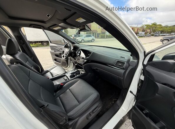 5FNYF7H9XMB009275 2021 HONDA PASSPORT White Widok z tyłu