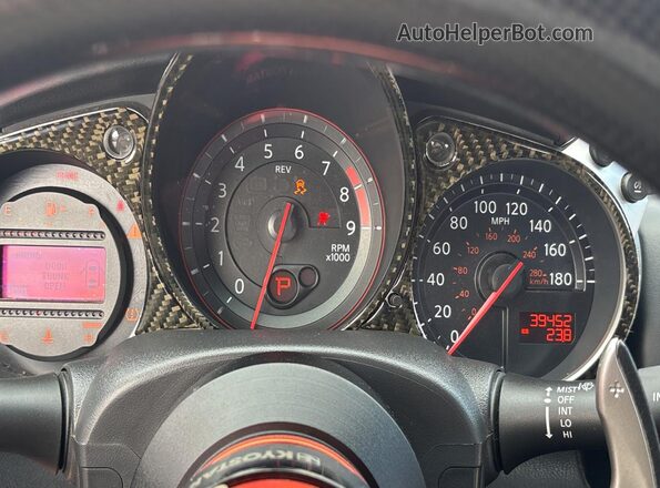 JN1AZ4EH8GM934008 2016 NISSAN 370Z Красный Вид щитка приборов