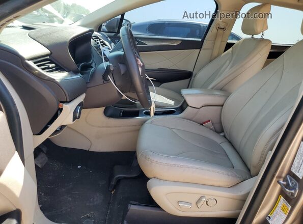 5LMCJ1C90KUL46144 2019 LINCOLN MKZ Gold Առջևի վահանակի տեսք