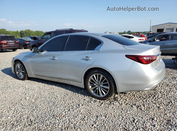 JN1EV7AP3JM364972 2018 INFINITI Q50 Silver 