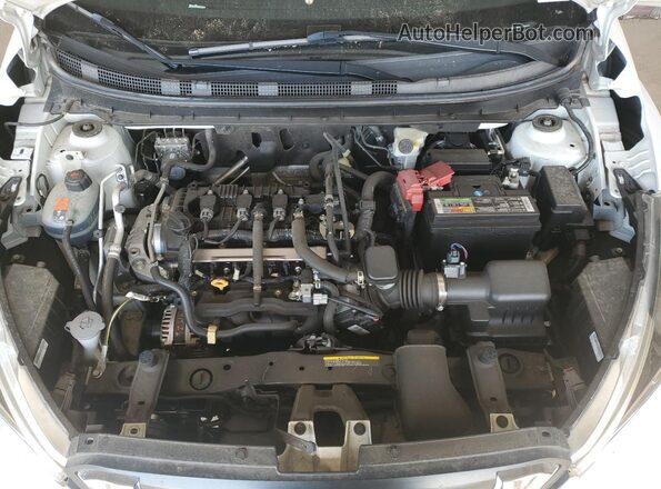 3N1CP5CU7JL500619 2018 NISSAN KICKS White 