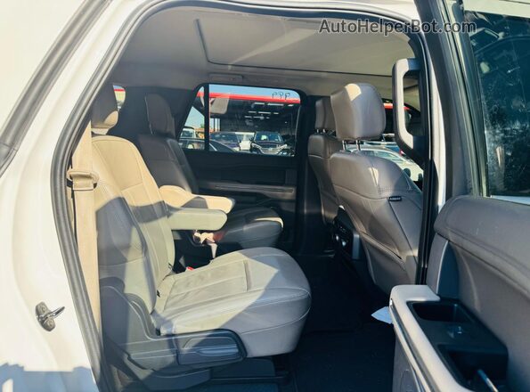 1FMJK1JT8LEA15362 2020 FORD EXPEDITION White Սալոնի դիմացի տեսք