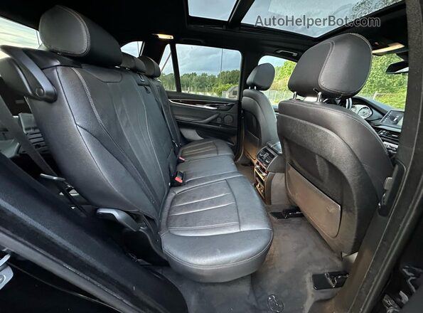 5UXKS4C58J0Y17847 2018 BMW X5 Черный 