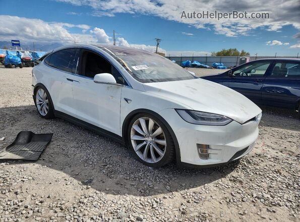 5YJXCBE26JF109304 2018 TESLA MODEL X White 