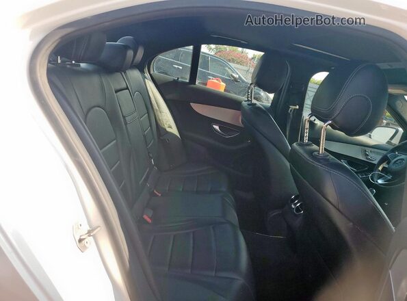 55SWF4JB1JU235489 2018 MERCEDES-BENZ C-CLASS White 