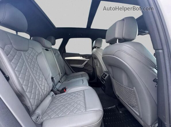 WA1A4AFY2J2123066 2018 AUDI SQ5 Белый 