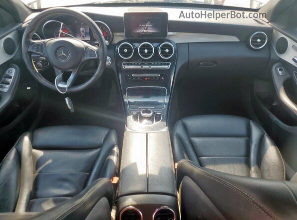 55SWF4JB1JU235489 2018 MERCEDES-BENZ C-CLASS White 