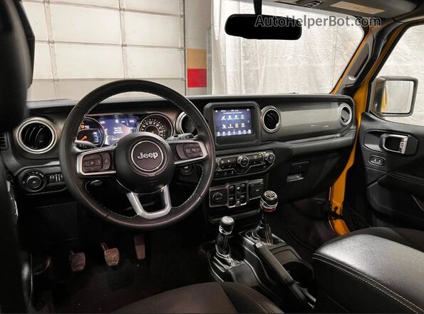 1C4HJXEG6MW754621 2021 JEEP WRANGLER Yellow 