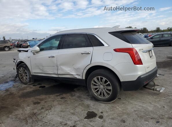 1GYKNCRS8JZ182473 2018 CADILLAC XT5 White 