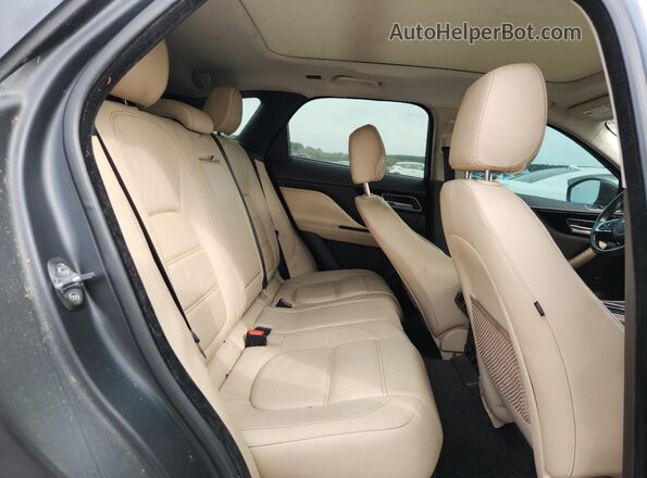 SADCK2EV2JA250542 2018 JAGUAR F-PACE Silver 