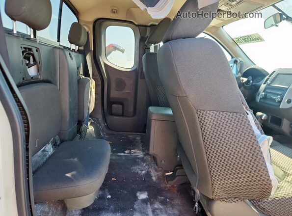 1N6AD0CU7KN742213 2019 NISSAN FRONTIER Белый Вид задней части салона