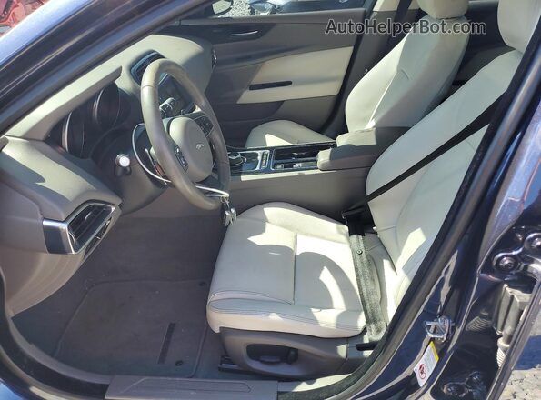 SAJAD4FN7JCP33621 2018 JAGUAR XF Синий 
